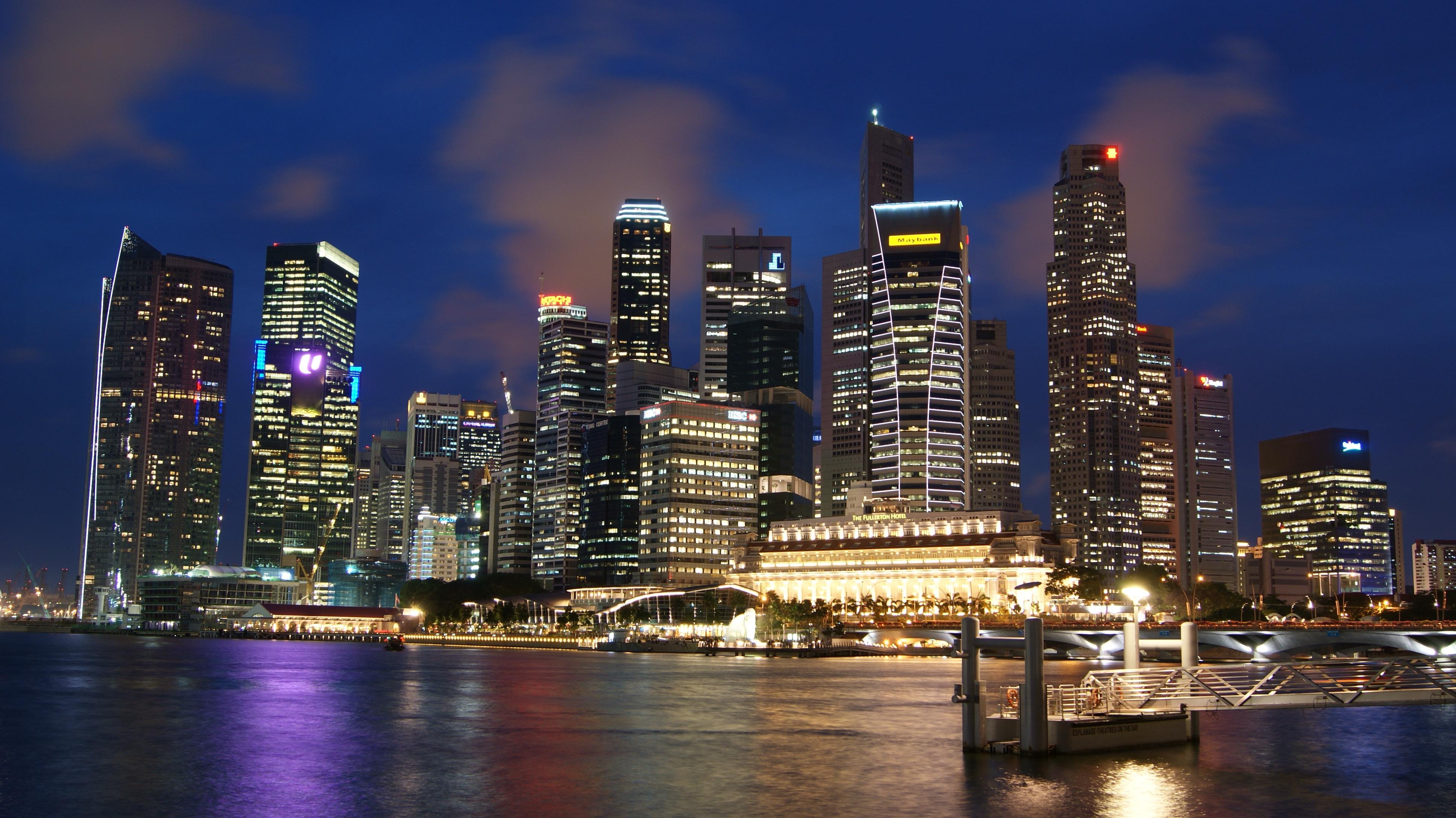 Картинка Фотокартина на холсте - Сингапур в ночных огнях 3