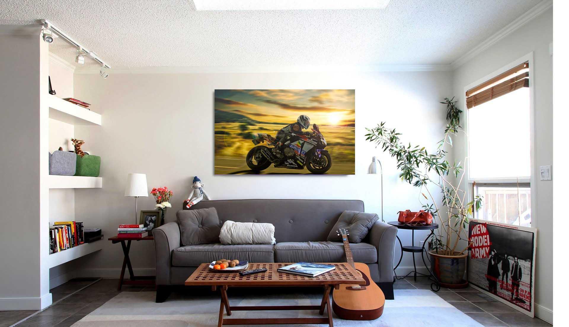 Fotoobraz - motocyklista na motocyklu